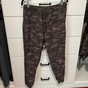 Farallon Camo Jogger